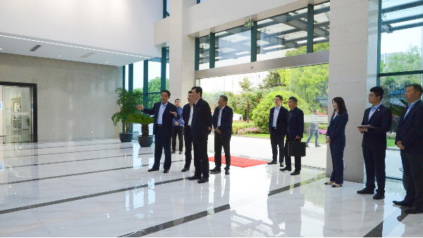 蘇州市副市長沈覓視察蘇凈集團